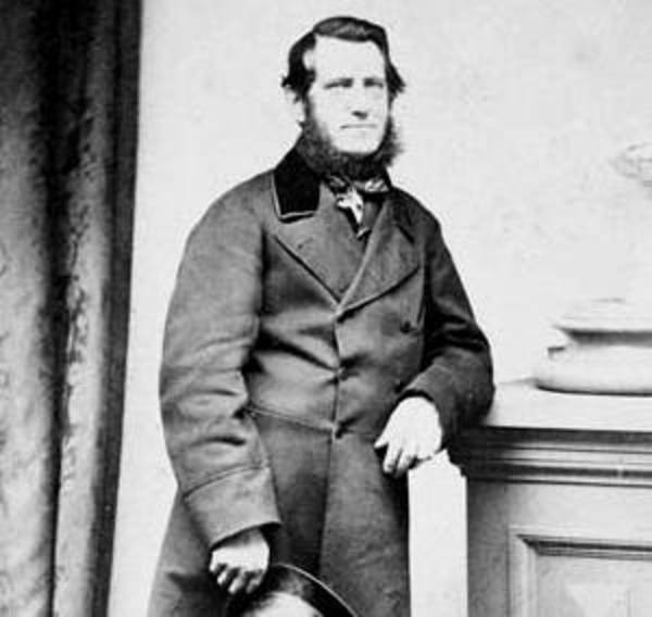 Titre original&nbsp;:    Description Sidney Smith, Postmaster-General of Canada Date c 1860 Source http://www.collectionscanada.ca/archivianet/0201_e.html Author undetermined Permission (Reusing this file) public domain

Credit: Library and Archives Canada / C-00133

D.I. Cameron collection

Smith, Sidney, 1823-1889

Restrictions on use/reproduction: Nil

Copyright: Expired



