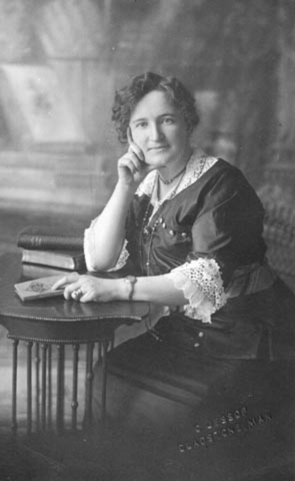 Original title:  Nellie McClung. 