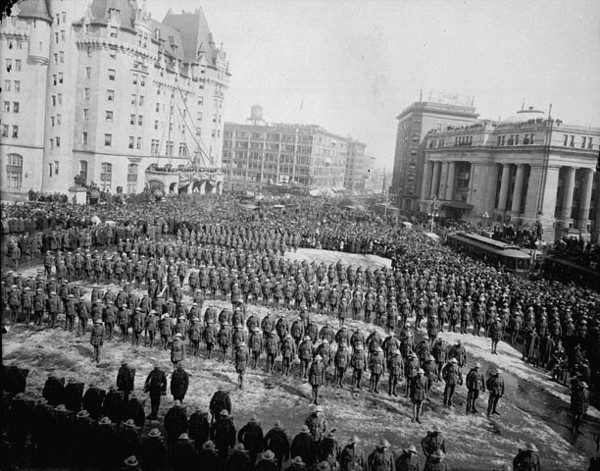 Original title:  Return of the Princess Patricia's Canadian Light Infantry. 