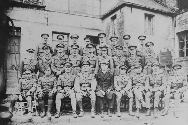 Original title:  Canadian Roman Catholic Chaplains' Meeting, Corps Headquarters. 