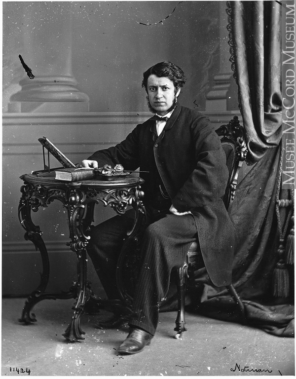 Titre original&nbsp;:  Photograph Gonzalve Doutre, Montreal, QC, 1863 William Notman (1826-1891) 1863, 19th century Silver salts on glass - Wet collodion process 12 x 10 cm Purchase from Associated Screen News Ltd. I-11424 © McCord Museum Keywords:  male (26812) , Photograph (77678) , portrait (53878)