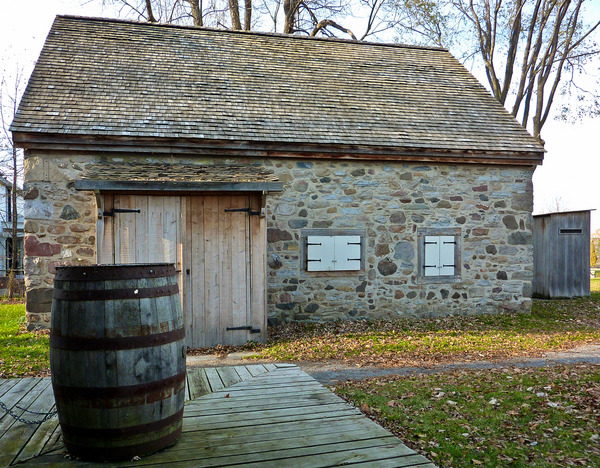 Titre original&nbsp;:    Description Français : Maison LeBer-LeMoyne, 110, chemin de LaSalle, (Canada). (Protection LHN. Voir la liste des lieux patrimoniaux de Montréal pour plus de détails). This photo is of a cultural heritage site in Canada, number 12628 in the Canadian Register of Historic Places. Date 16 November 2010, 15:14:42 Source Own work Author Joanne Lévesque

Camera location 45° 25′ 48.29″ N, 73° 39′ 58.82″ W This and other images at their locations on: Google Maps - Google Earth - OpenStreetMap (Info)45.43008;-73.66634

