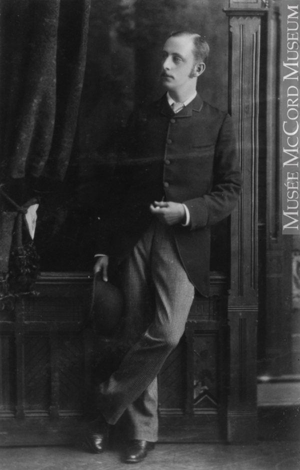 Original title:  Photograph Edson Loy Pease, Montreal, QC, 1881 Notman & Sandham 1881, 19th century Silver salts on paper mounted on paper - Albumen process 15 x 10 cm Purchase from Associated Screen News Ltd. II-60716.1 © McCord Museum Keywords:  male (26812) , Photograph (77678) , portrait (53878)